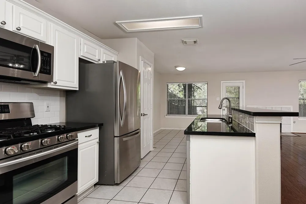 15 Marble Rock Place The Woodlands, TX 77382