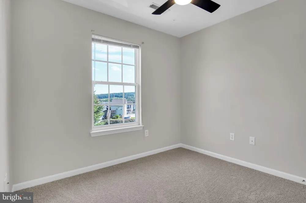 109 ROYAL Manchester, PA 17345