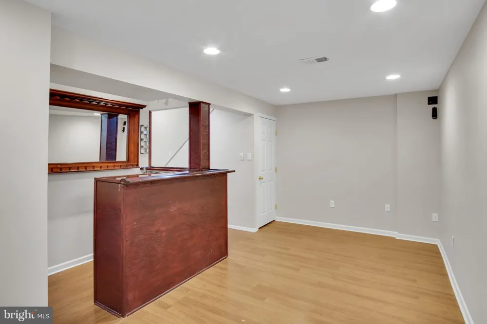 109 ROYAL Manchester, PA 17345