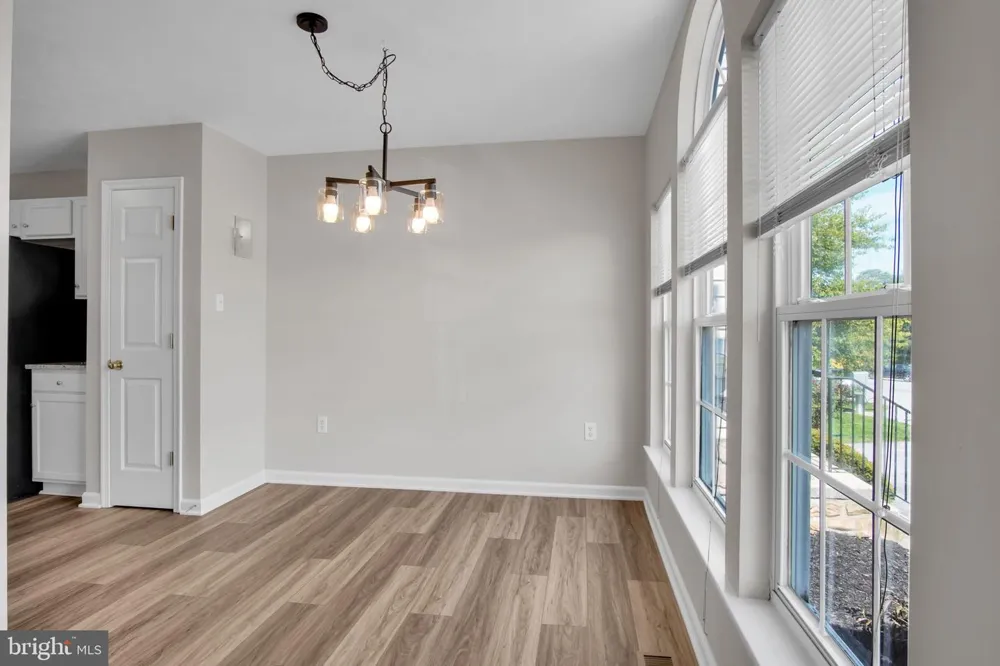 109 ROYAL Manchester, PA 17345