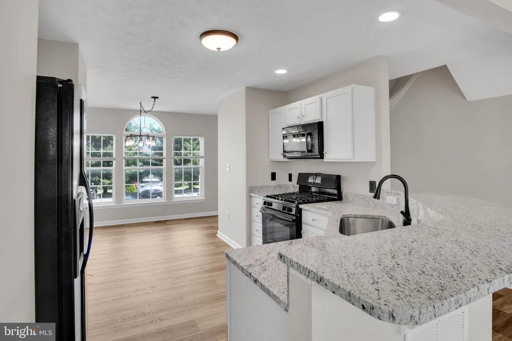 109 ROYAL Manchester, PA 17345