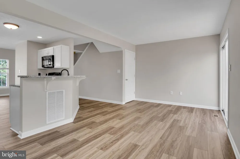 109 ROYAL Manchester, PA 17345