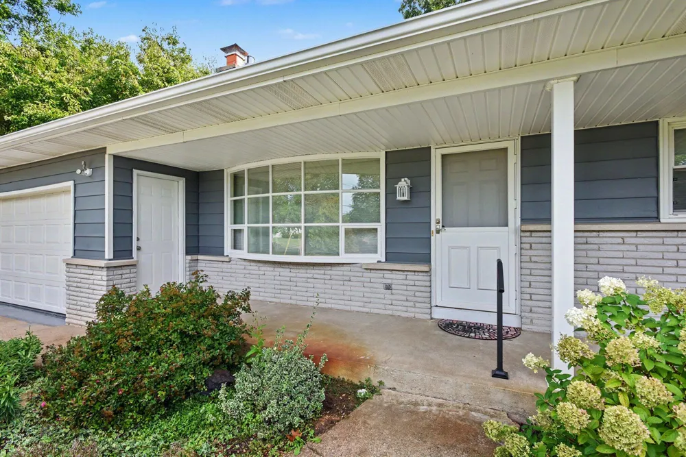 5482 Lindenwood Street Kalamazoo, MI 49004