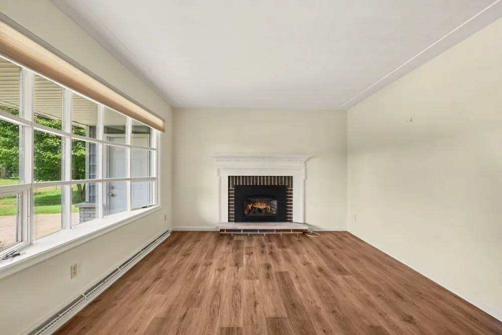 5482 Lindenwood Street Kalamazoo, MI 49004