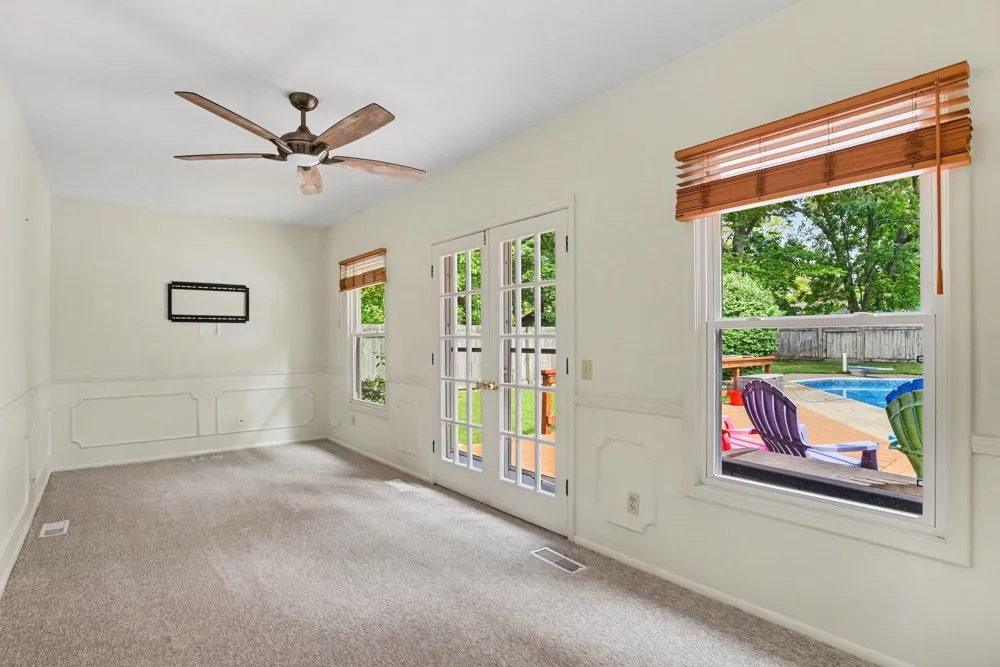 5482 Lindenwood Street Kalamazoo, MI 49004