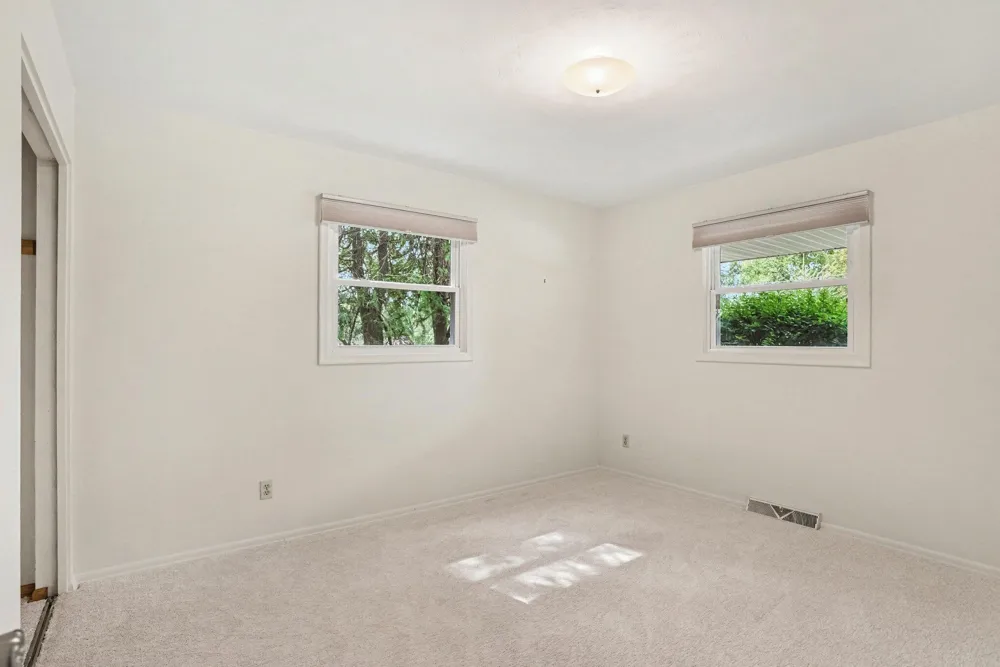 5482 Lindenwood Street Kalamazoo, MI 49004