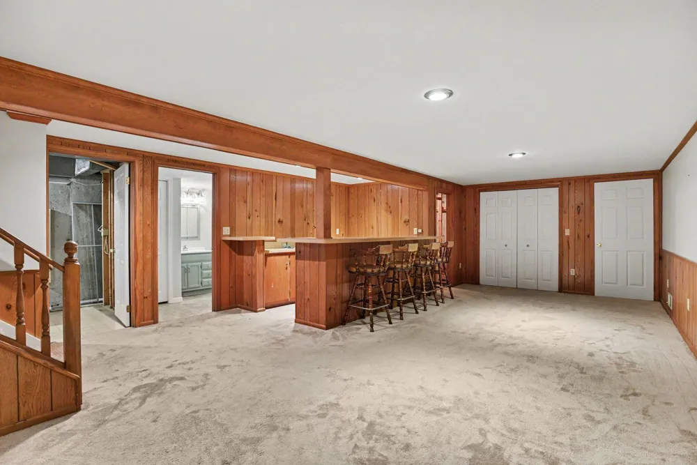 5482 Lindenwood Street Kalamazoo, MI 49004