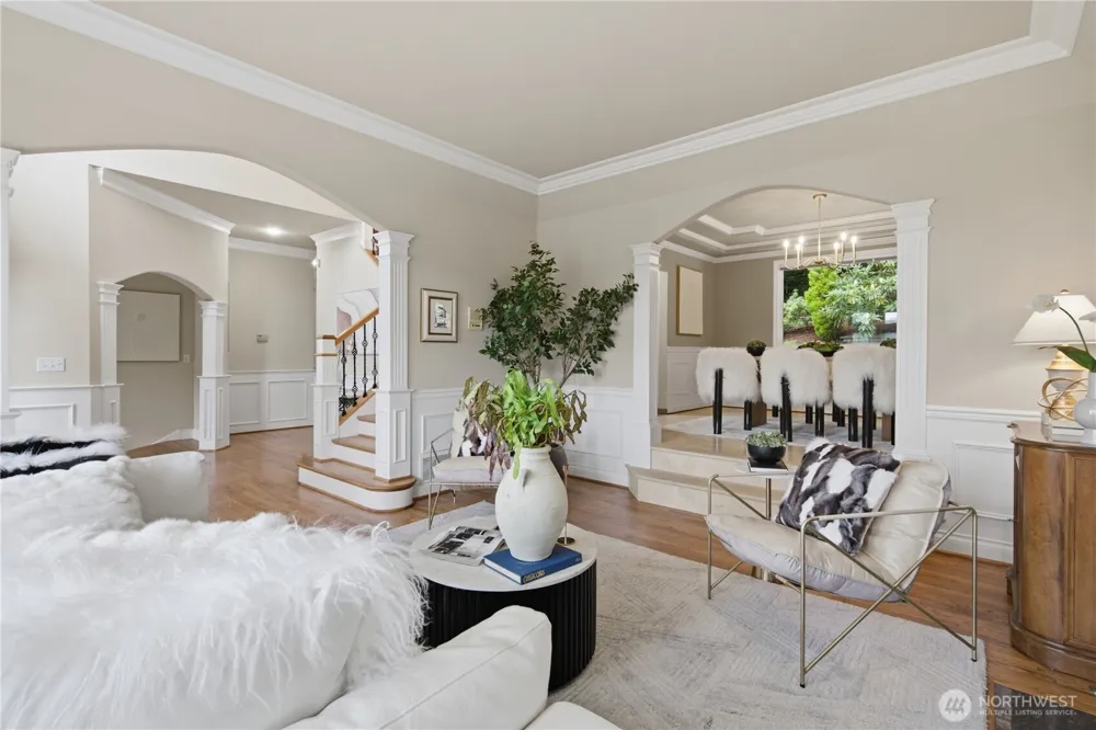 15430 SE 67th Pl Bellevue, WA 98006