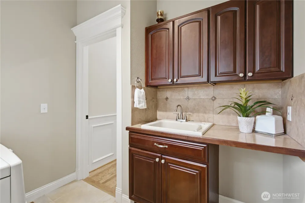 15430 SE 67th Pl Bellevue, WA 98006