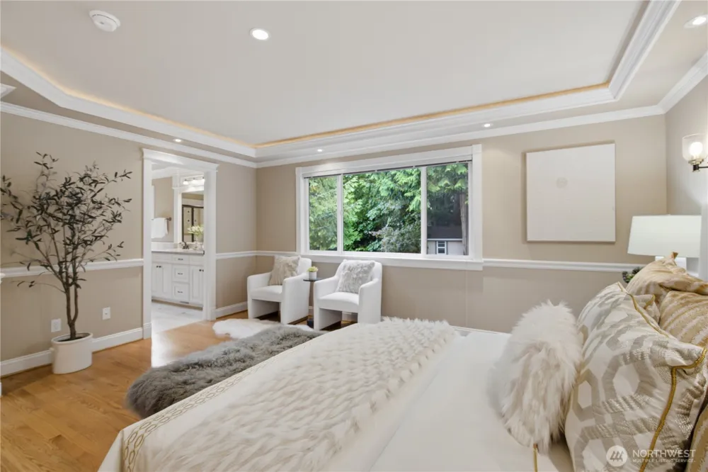 15430 SE 67th Pl Bellevue, WA 98006
