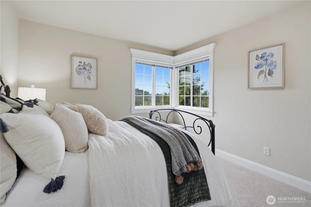 15430 SE 67th Pl Bellevue, WA 98006
