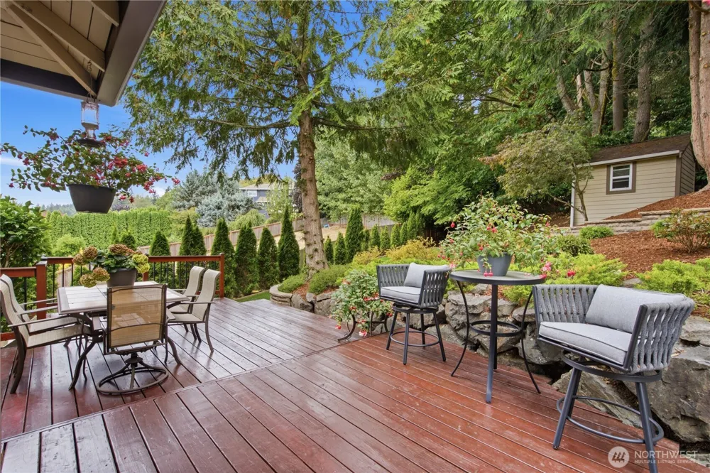 15430 SE 67th Pl Bellevue, WA 98006