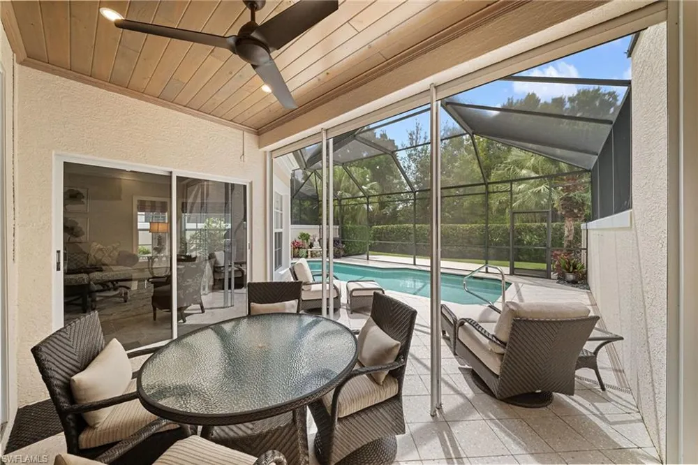 392 Carlton Place #3 Naples, FL 34108