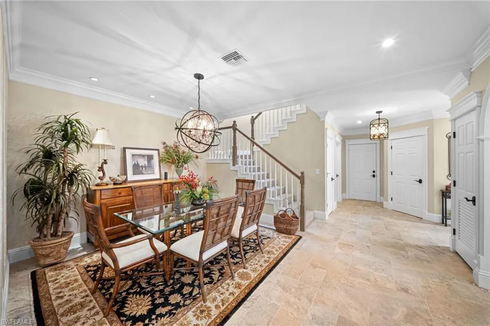 392 Carlton Place #3 Naples, FL 34108