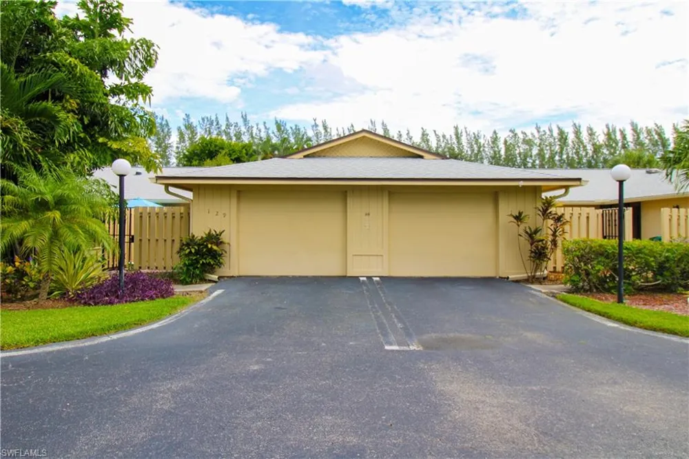 129 Forest Lakes Boulevard #129 Naples, FL 34105