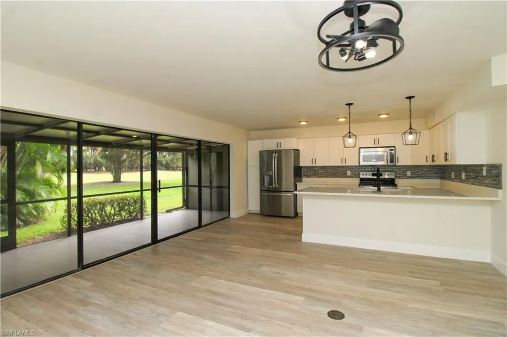 129 Forest Lakes Boulevard #129 Naples, FL 34105