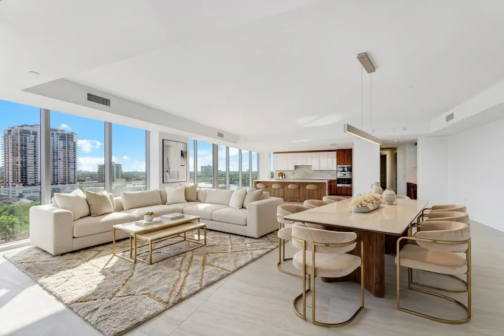153 SEABREEZE BOULEVARD #902 Fort Lauderdale, FL 33304