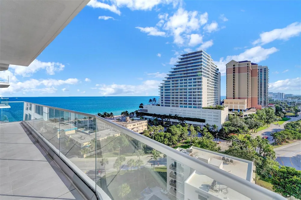 153 SEABREEZE BOULEVARD #902 Fort Lauderdale, FL 33304