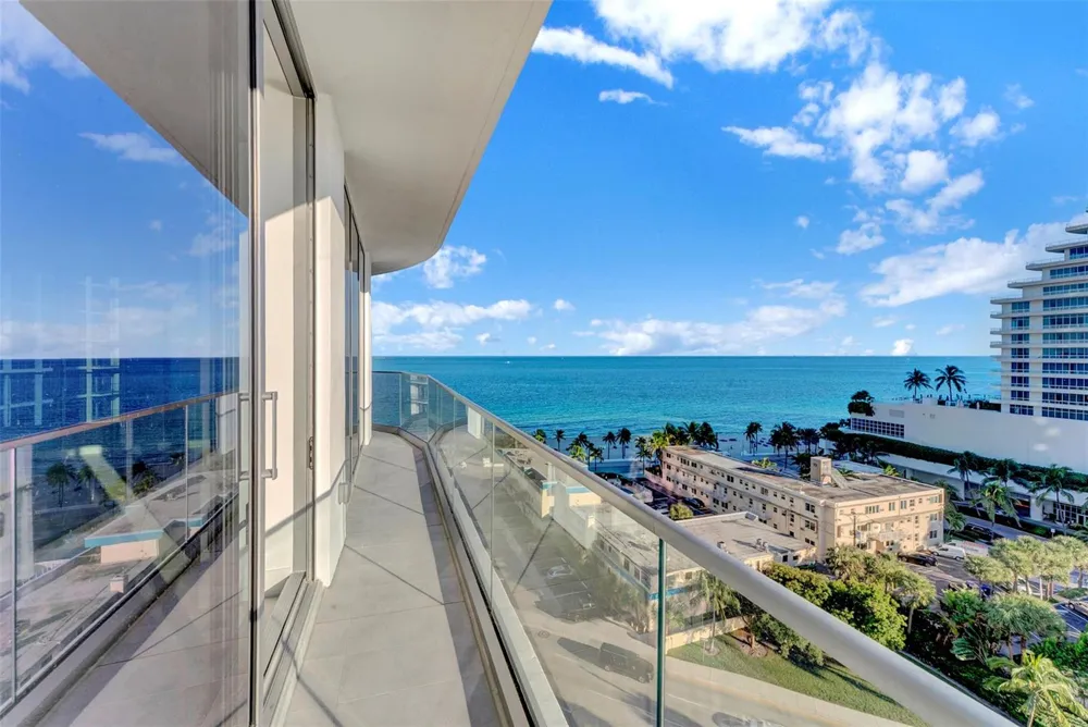 153 SEABREEZE BOULEVARD #902 Fort Lauderdale, FL 33304