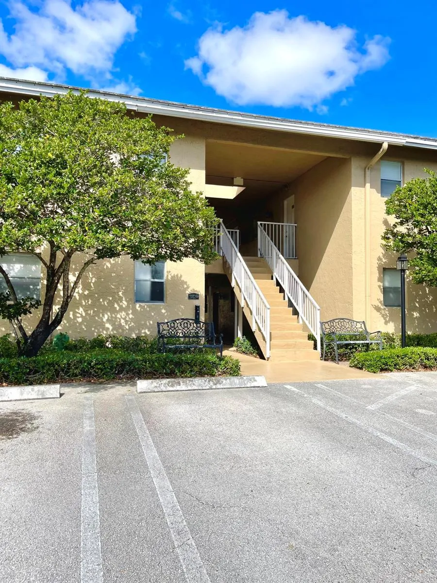 3822 University Drive #3822 Coral Springs, FL 33065