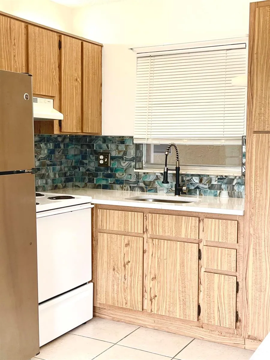 3822 University Drive #3822 Coral Springs, FL 33065