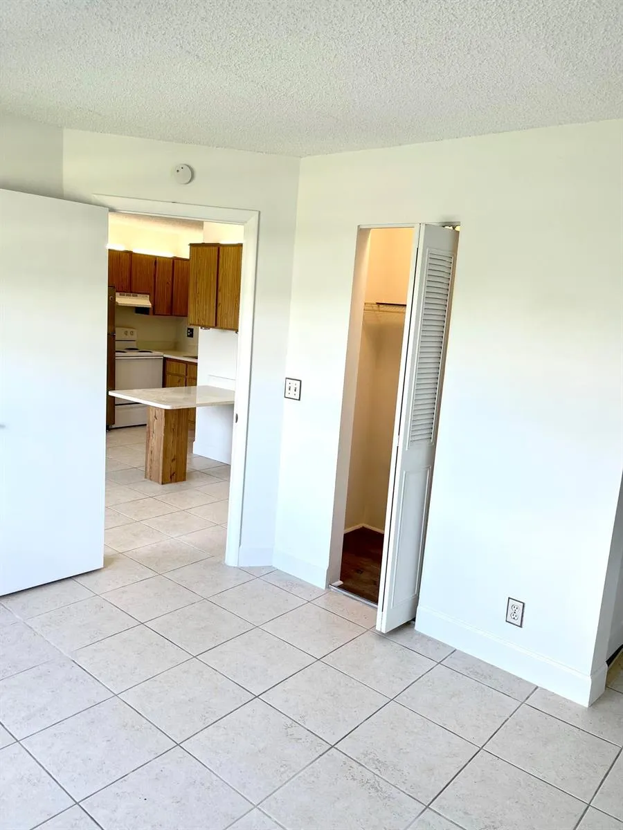 3822 University Drive #3822 Coral Springs, FL 33065