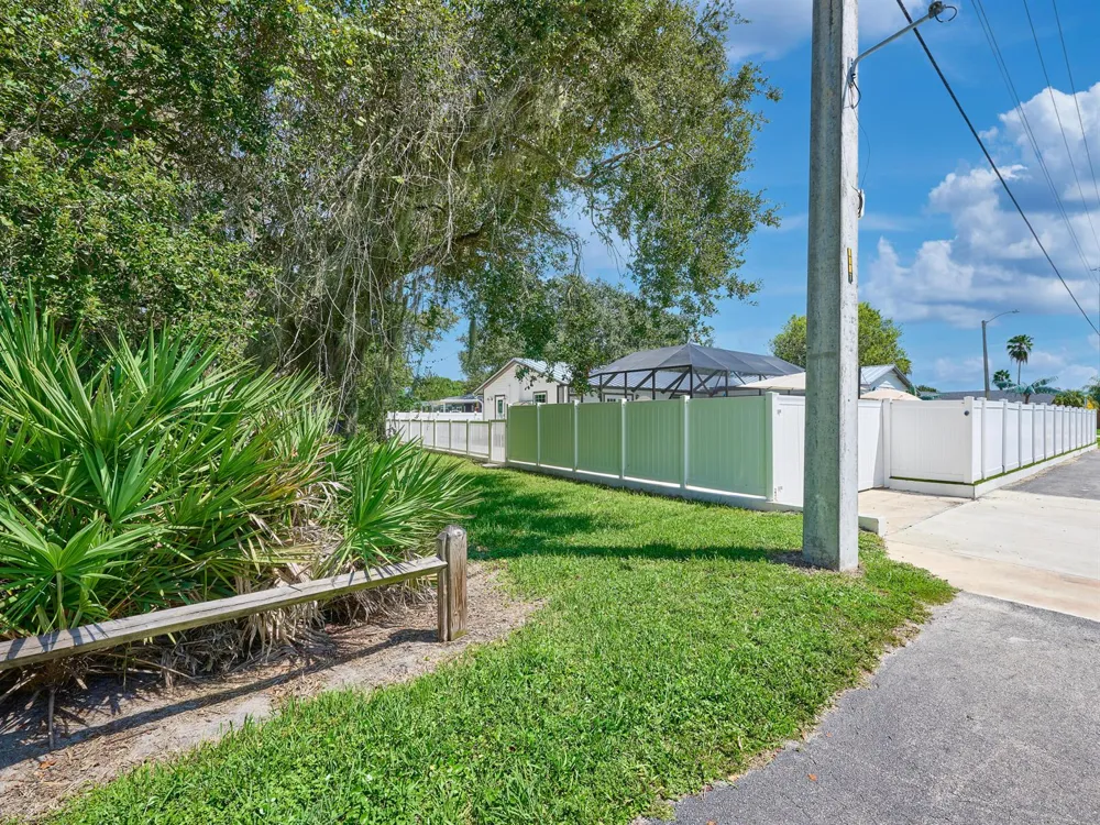 708 Weldwood Road Jupiter, FL 33458