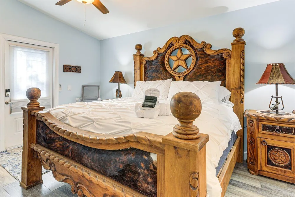 708 Weldwood Road Jupiter, FL 33458
