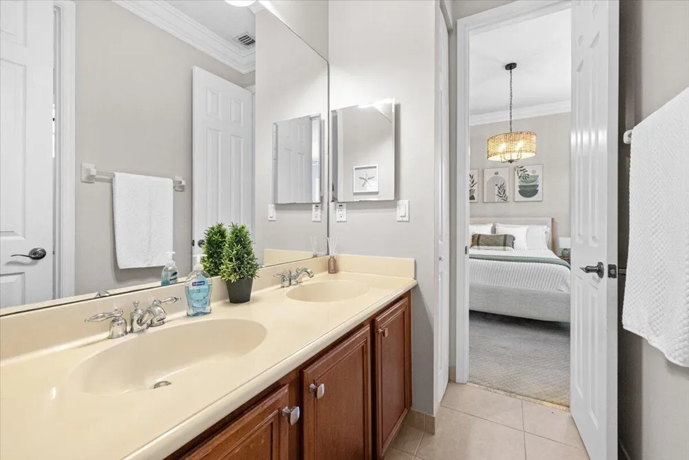 154 BANDON LANE Jupiter, FL 33458