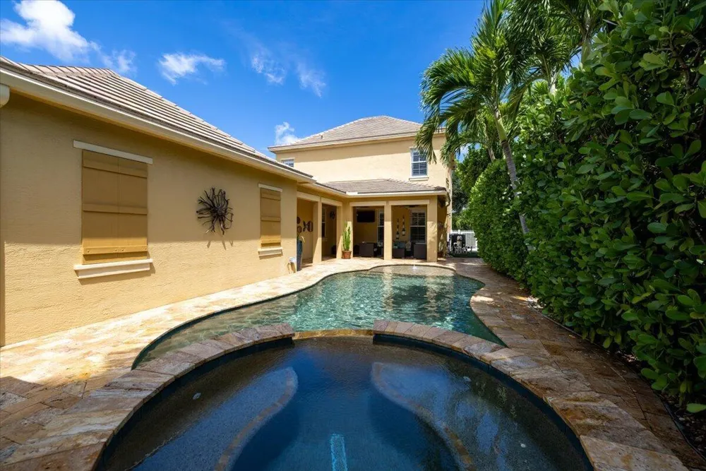 154 BANDON LANE Jupiter, FL 33458