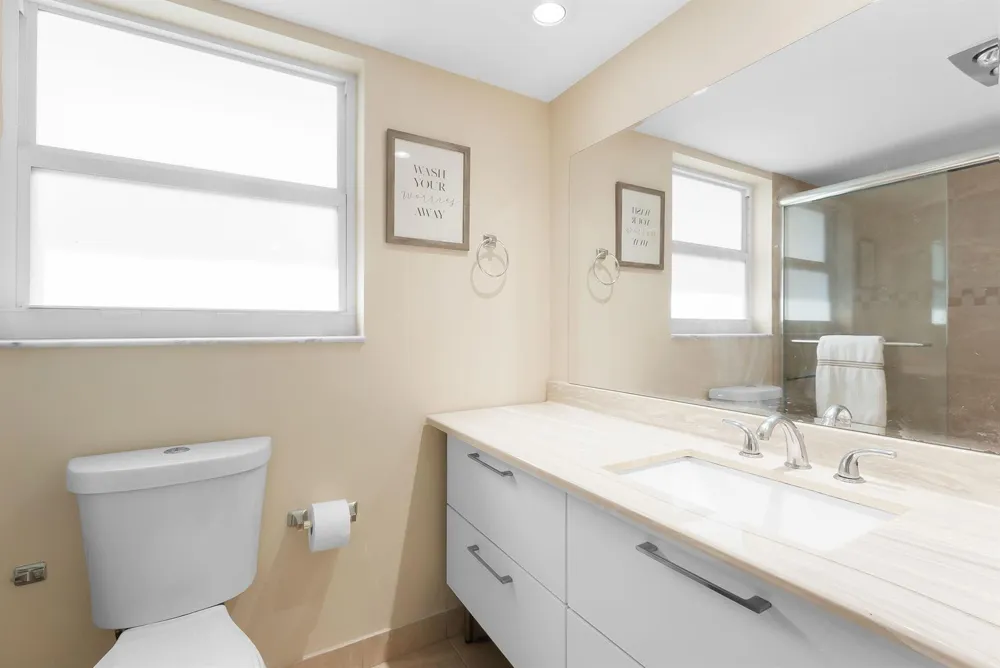 4007 Cypress Drive #208 Pompano Beach, FL 33069