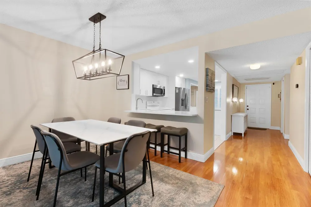4007 Cypress Drive #208 Pompano Beach, FL 33069