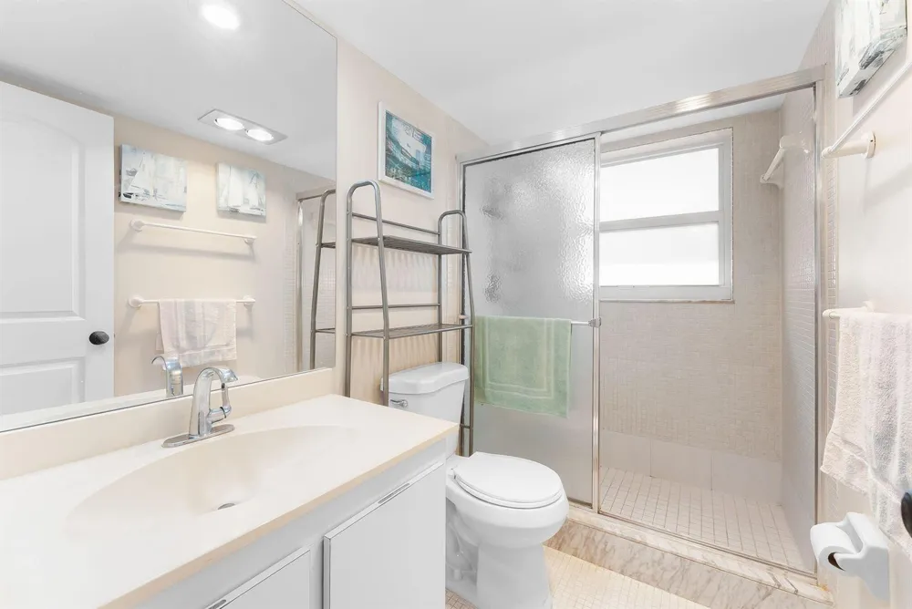 4007 Cypress Drive #208 Pompano Beach, FL 33069