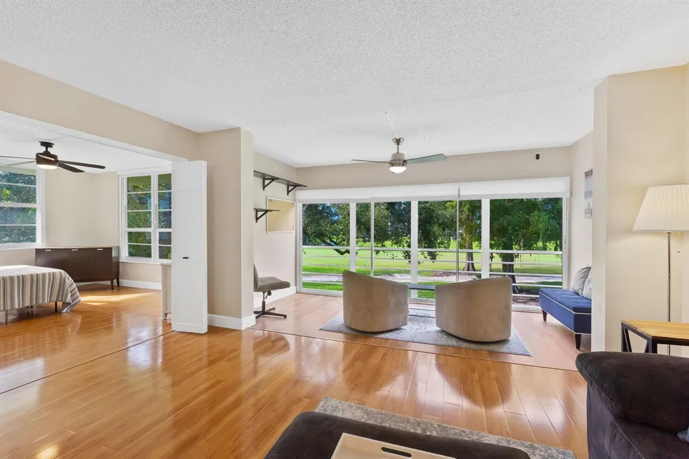 4007 Cypress Drive #208 Pompano Beach, FL 33069