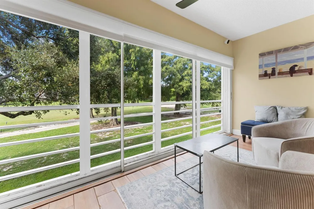 4007 Cypress Drive #208 Pompano Beach, FL 33069