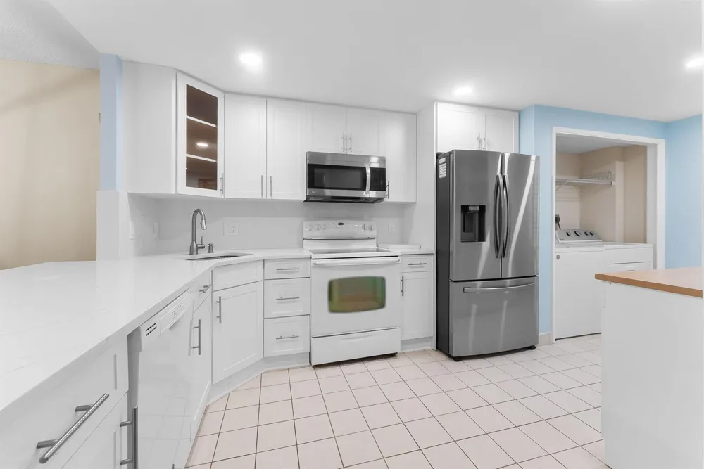 4007 Cypress Drive #208 Pompano Beach, FL 33069