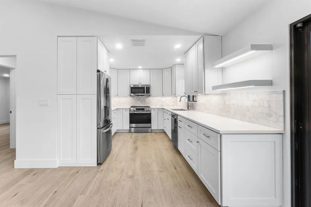 24 Russell Street Tequesta, FL 33469
