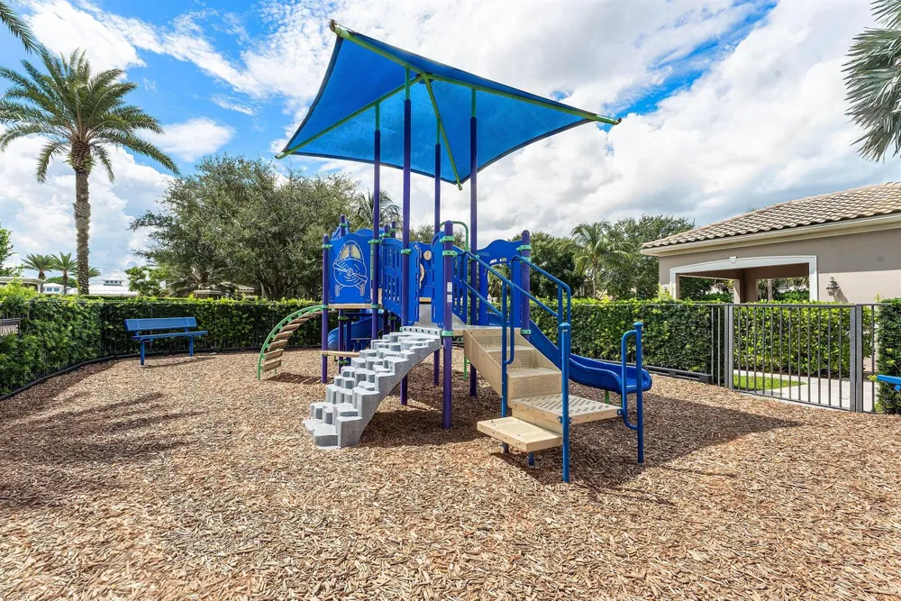 8826 Sea Chase Drive Lake Worth, FL 33467