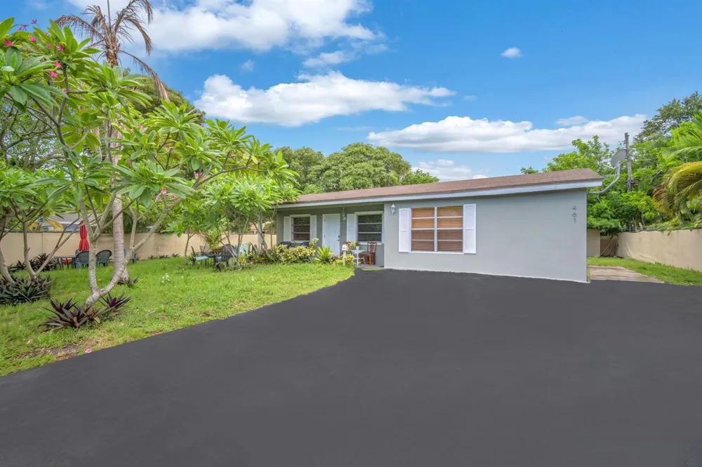 461 NW 17TH PLACE Fort Lauderdale, FL 33311
