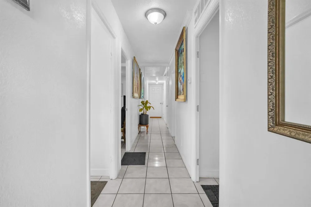 461 NW 17TH PLACE Fort Lauderdale, FL 33311