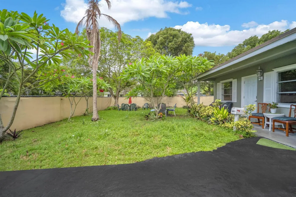 461 NW 17TH PLACE Fort Lauderdale, FL 33311