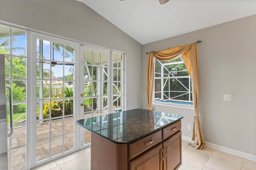 3254 NW 22ND AVENUE Oakland Park, FL 33309