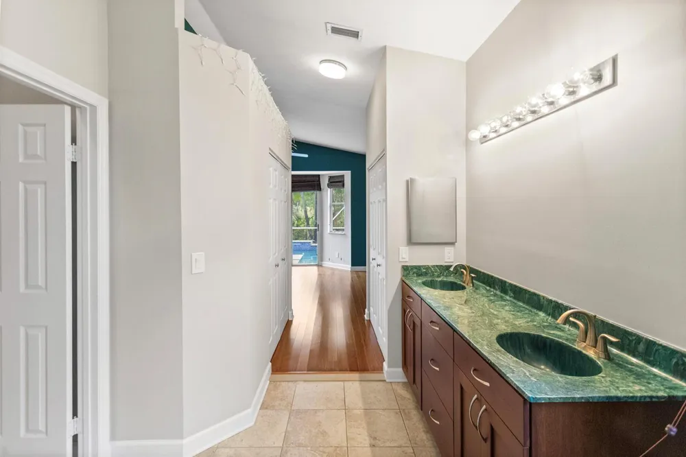 3254 NW 22ND AVENUE Oakland Park, FL 33309