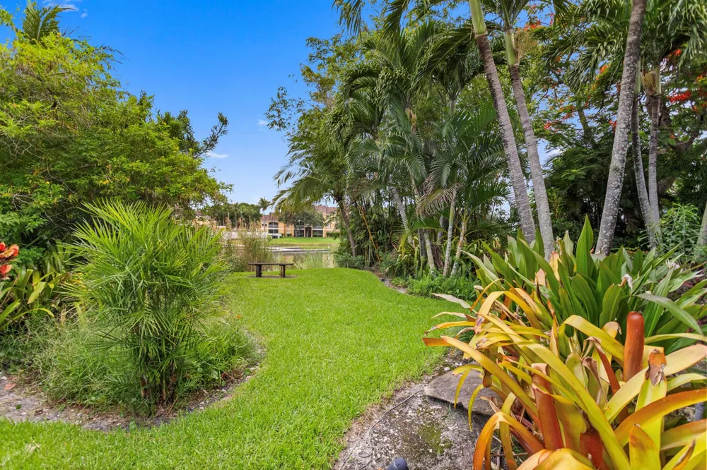 3254 NW 22ND AVENUE Oakland Park, FL 33309