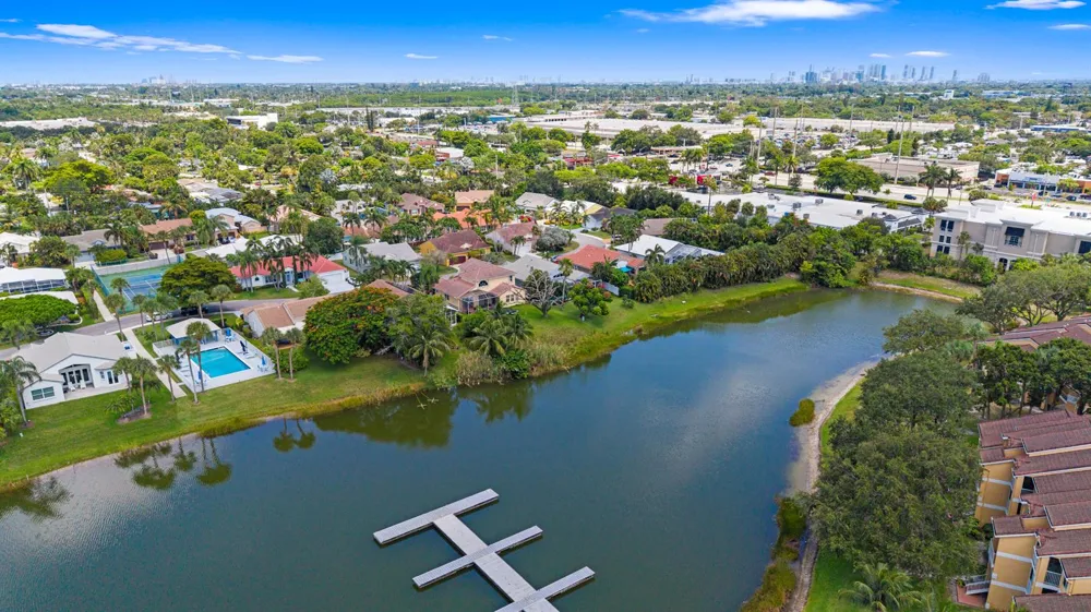 3254 NW 22ND AVENUE Oakland Park, FL 33309
