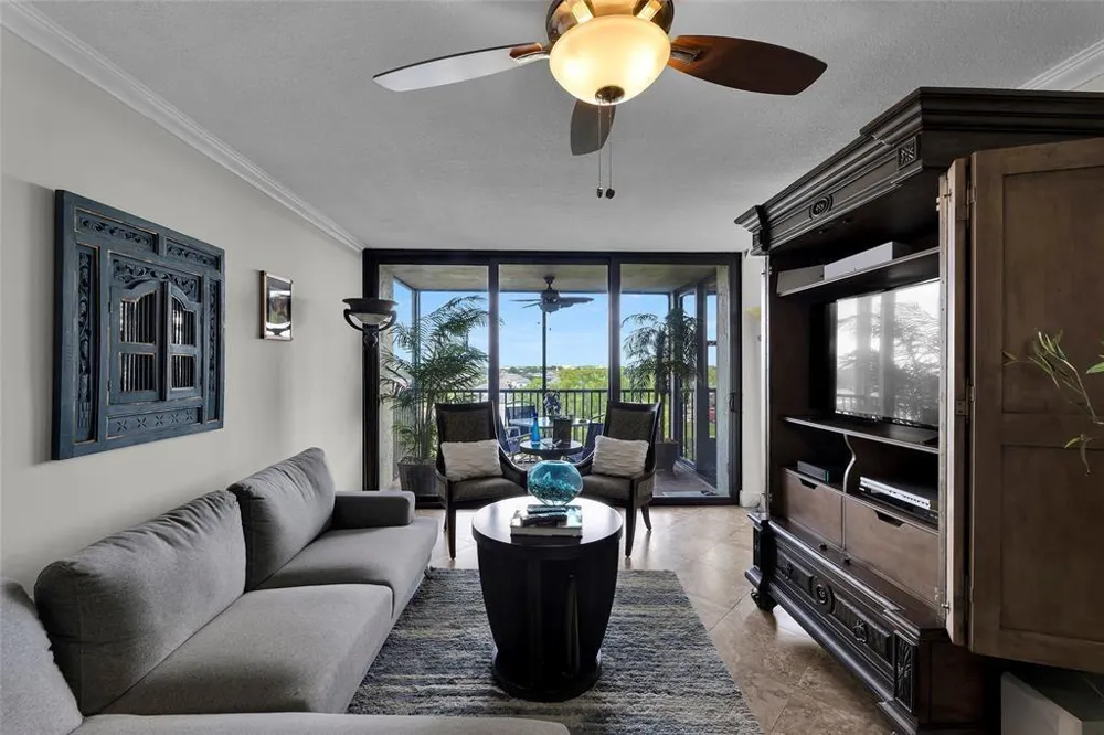 105 LAKE EMERALD DRIVE #711 Oakland Park, FL 33309
