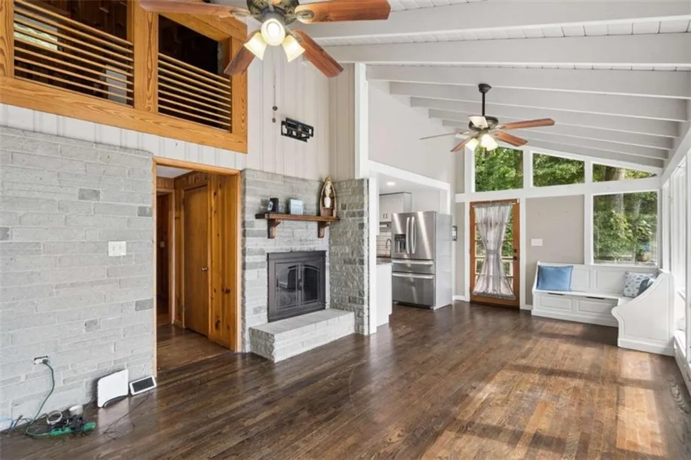 6442 Ford Road Flowery Branch, GA 30542
