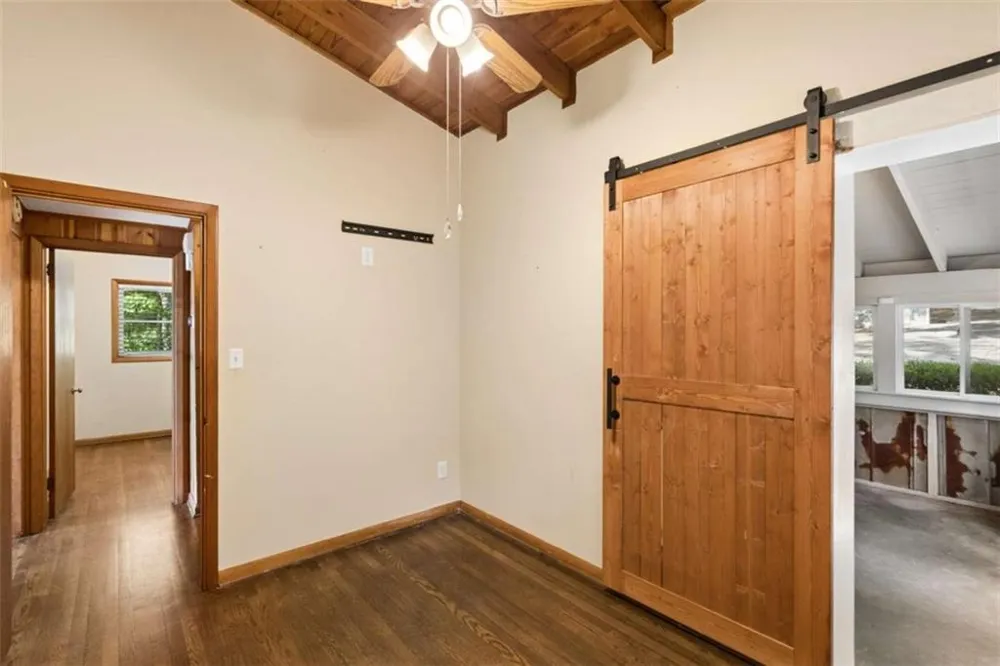 6442 Ford Road Flowery Branch, GA 30542