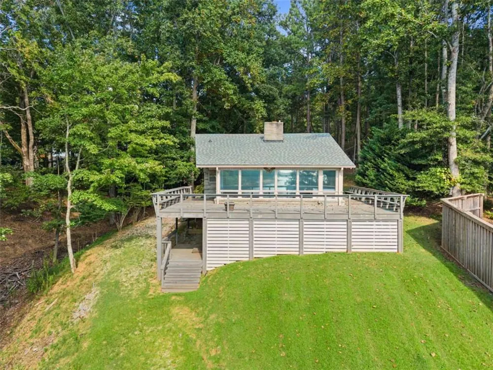 6442 Ford Road Flowery Branch, GA 30542