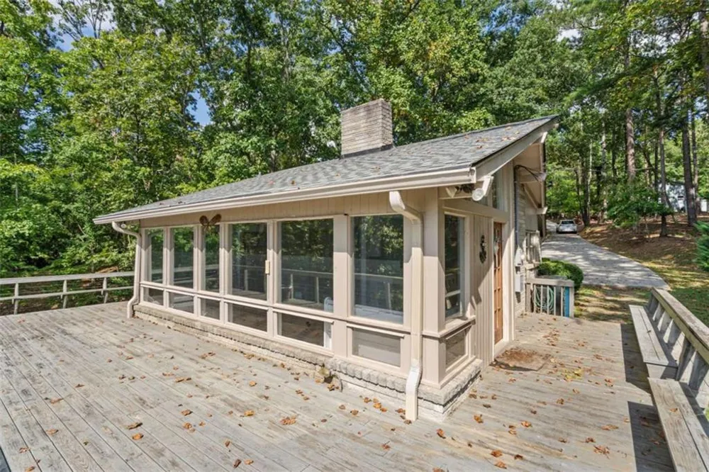 6442 Ford Road Flowery Branch, GA 30542